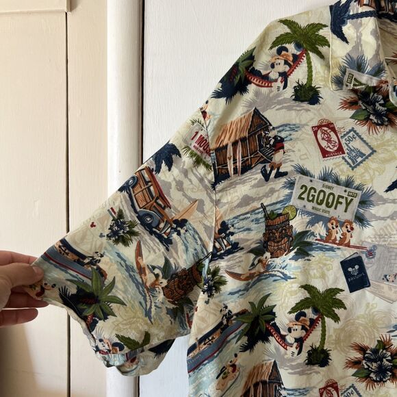 Disneyland Resort Short Sleeve Button Down Hawaiian Shirt Tiki Disney Mens XL - Picture 2 of 12